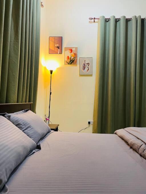 Luxury Private Studio Apartment Close To Airport Abu Dhabi Eksteriør bilde